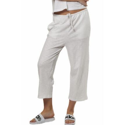 Body Action Natural Dye Slub Beach Crop Pants White Γυναικείο Παντελόνι Κάπρι Λευκό