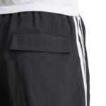 adidas Essentials 3-Stripes Lifestyle Woven Shorts Γυναικείο Σορτς Μαύρο