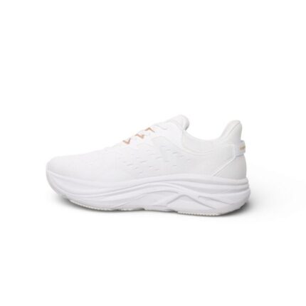 Fila Born 2 Nanobionic Γυναικεία Παπούτσια Τρεξίματος Λευκά