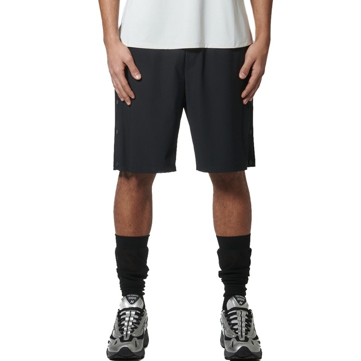 im_033633_01_1.jpg Body Action Yoga Short Black Ανδρική Βερμούδα Μαύρη