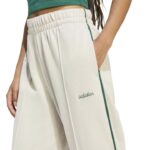 adidas Seasonal Essentials Colourpop Pants with Embroidered Graphic Γυναικείο Παντελόνι Μπεζ