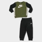 Nike Elevated Trim Crewneck Set